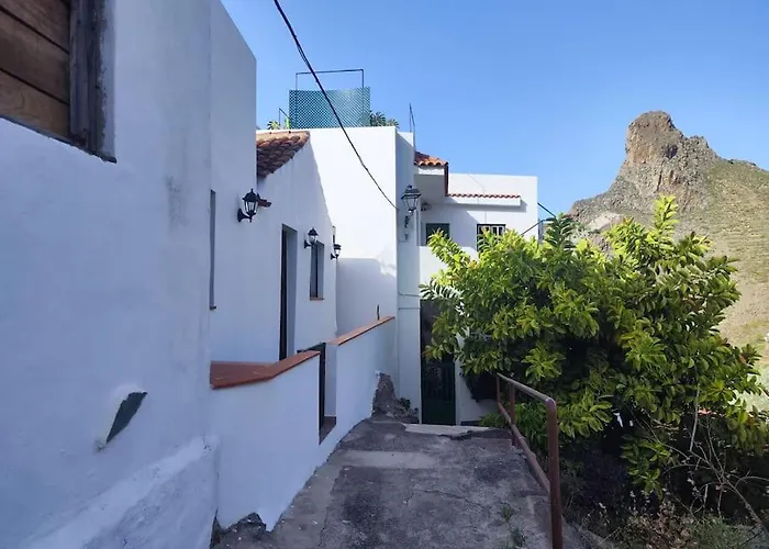 La Casa Vieja